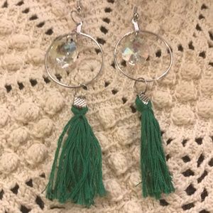 🍀 tassel earring